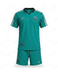 Liverpool FC - Ensemble Terrace Icons Vert (Maillot + Short) — Le Vestiaire